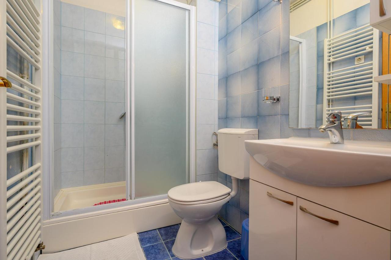 פודסטראנה Apartments Juric מראה חיצוני תמונה