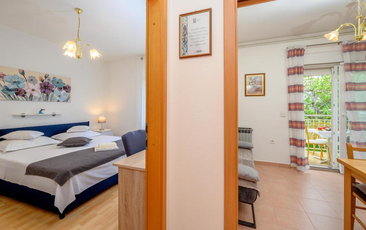 פודסטראנה Apartments Juric מראה חיצוני תמונה