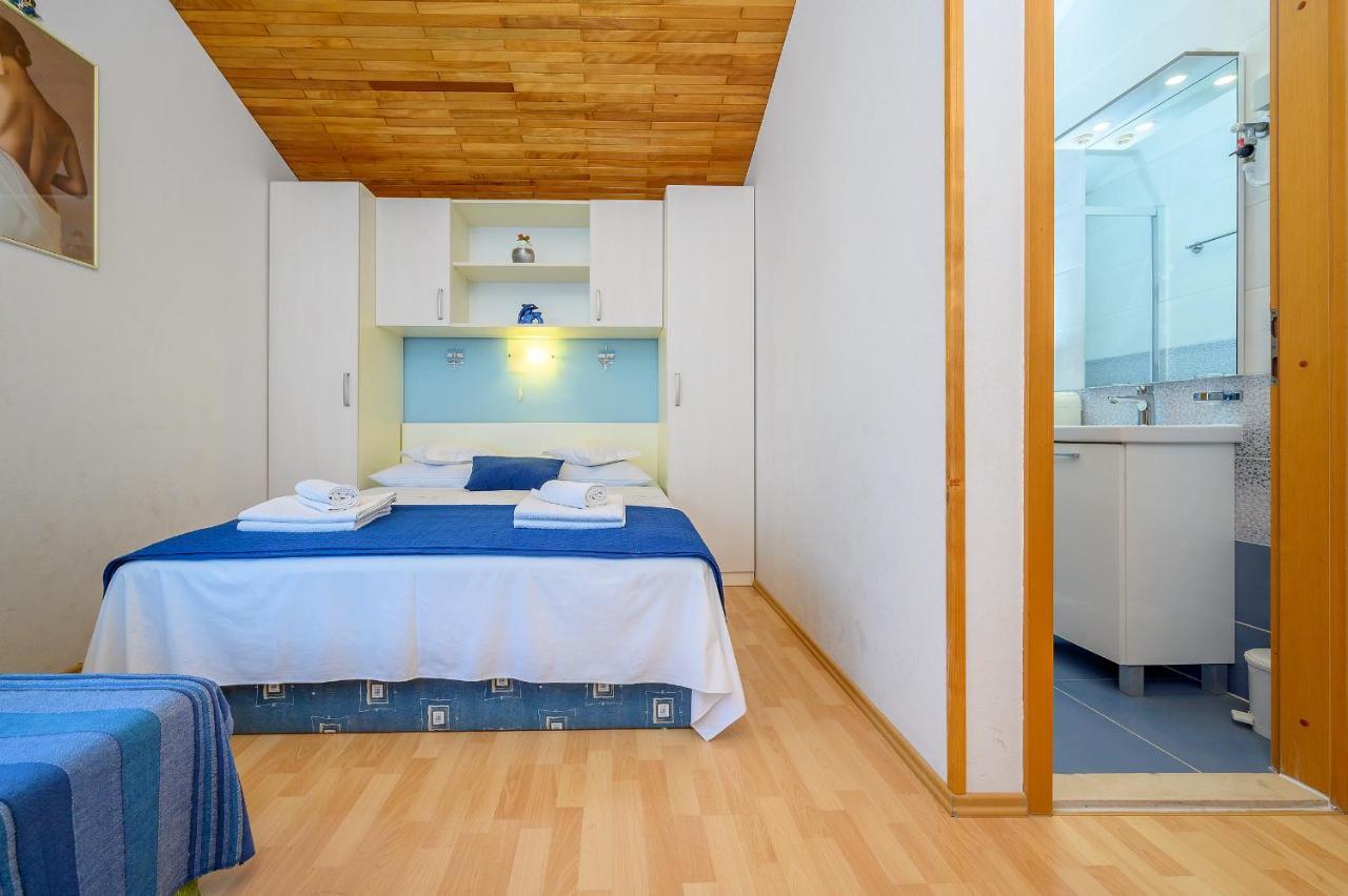 פודסטראנה Apartments Juric מראה חיצוני תמונה