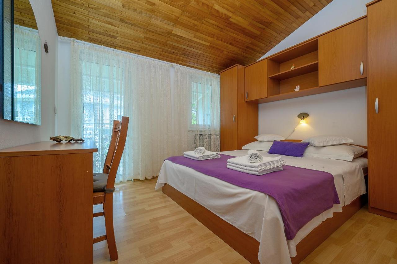 פודסטראנה Apartments Juric מראה חיצוני תמונה