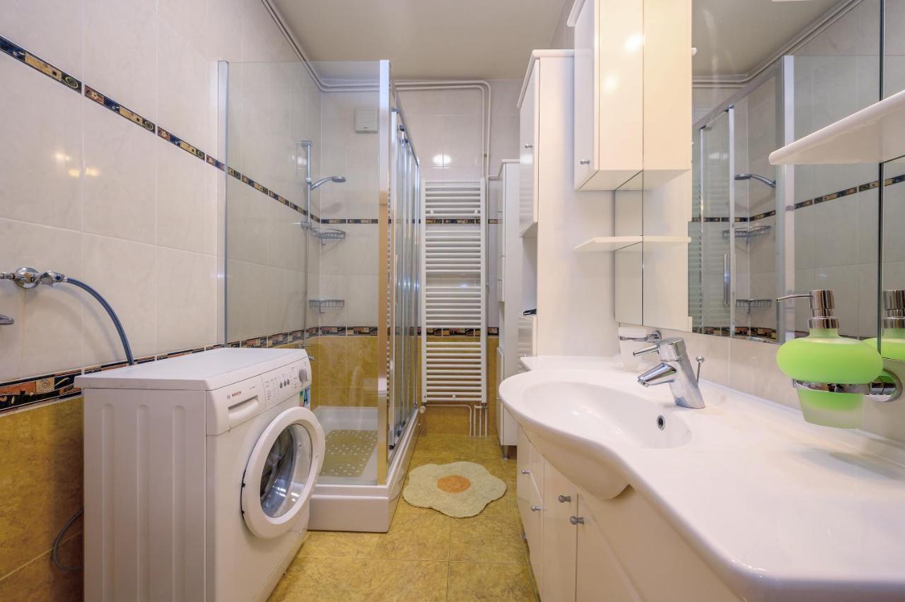 פודסטראנה Apartments Juric מראה חיצוני תמונה