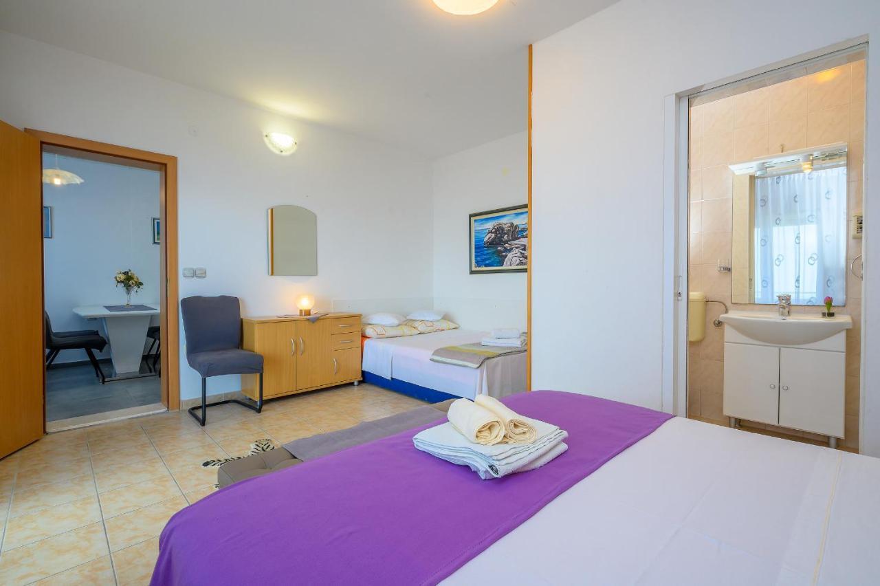 פודסטראנה Apartments Juric מראה חיצוני תמונה